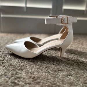 DREAM PAIRS LOW HEEL SHOES